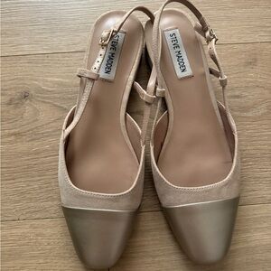 Steve Madden Women's Beige and Gold Heels